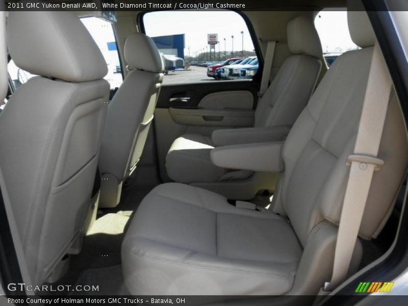 White Diamond Tintcoat / Cocoa/Light Cashmere 2011 GMC Yukon Denali AWD