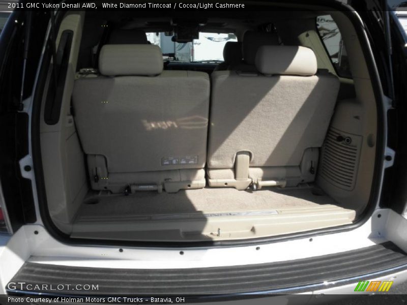 White Diamond Tintcoat / Cocoa/Light Cashmere 2011 GMC Yukon Denali AWD