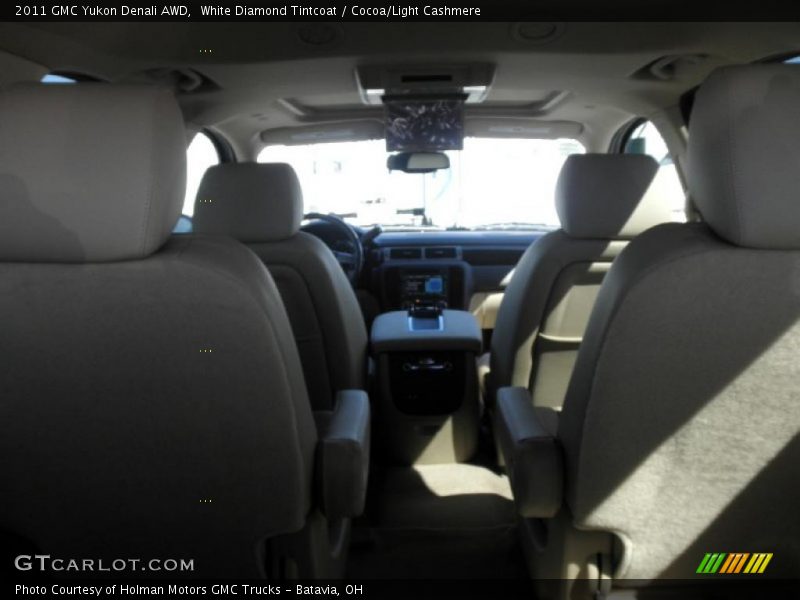White Diamond Tintcoat / Cocoa/Light Cashmere 2011 GMC Yukon Denali AWD