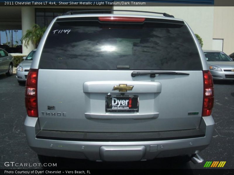 Sheer Silver Metallic / Light Titanium/Dark Titanium 2011 Chevrolet Tahoe LT 4x4
