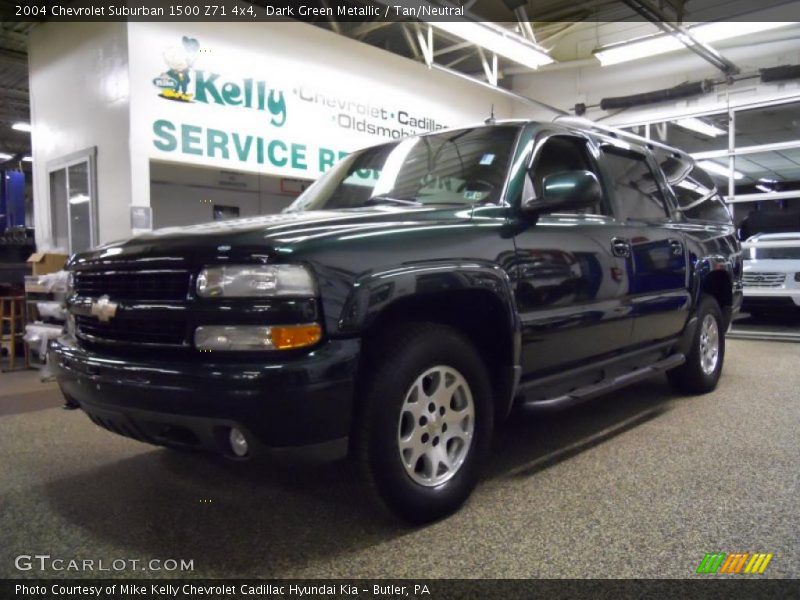 Dark Green Metallic / Tan/Neutral 2004 Chevrolet Suburban 1500 Z71 4x4