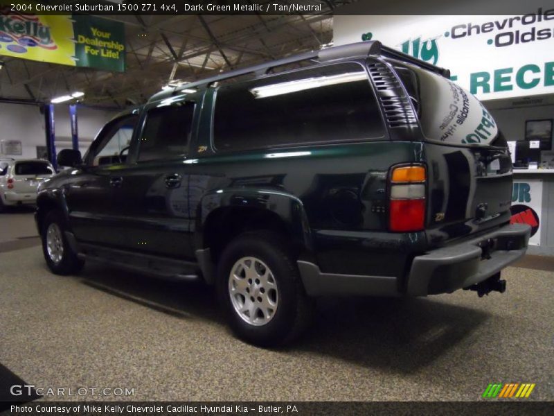 Dark Green Metallic / Tan/Neutral 2004 Chevrolet Suburban 1500 Z71 4x4