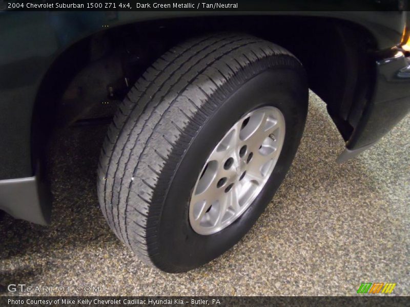Dark Green Metallic / Tan/Neutral 2004 Chevrolet Suburban 1500 Z71 4x4