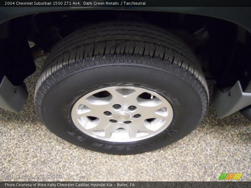 Dark Green Metallic / Tan/Neutral 2004 Chevrolet Suburban 1500 Z71 4x4