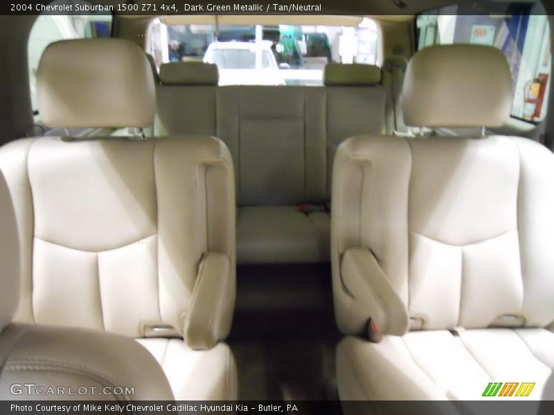 Dark Green Metallic / Tan/Neutral 2004 Chevrolet Suburban 1500 Z71 4x4