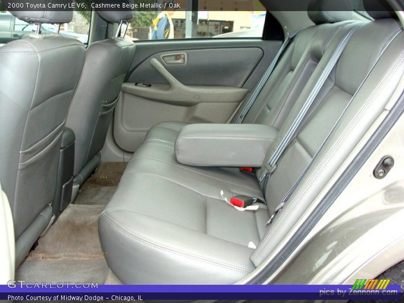 Cashmere Beige Metallic / Oak 2000 Toyota Camry LE V6