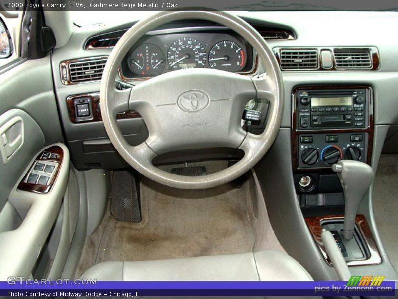 Cashmere Beige Metallic / Oak 2000 Toyota Camry LE V6