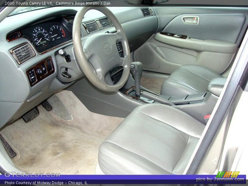 Cashmere Beige Metallic / Oak 2000 Toyota Camry LE V6