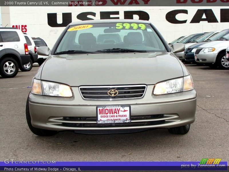 Cashmere Beige Metallic / Oak 2000 Toyota Camry LE V6