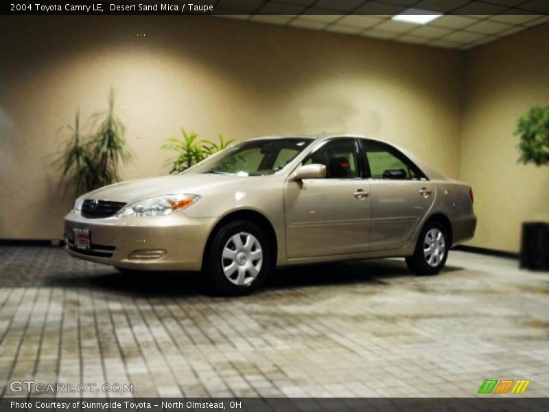 Desert Sand Mica / Taupe 2004 Toyota Camry LE