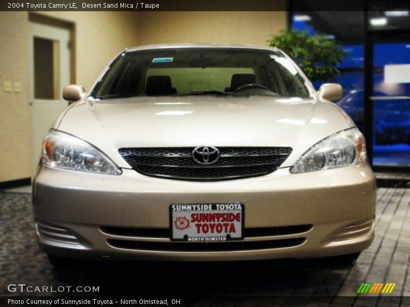 Desert Sand Mica / Taupe 2004 Toyota Camry LE