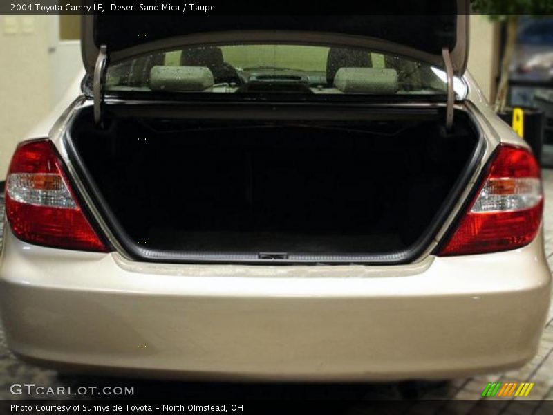 Desert Sand Mica / Taupe 2004 Toyota Camry LE