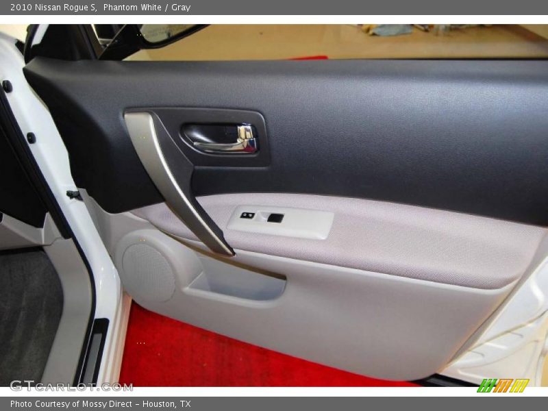 Phantom White / Gray 2010 Nissan Rogue S