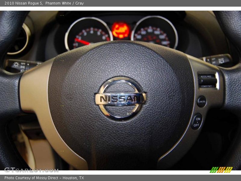 Phantom White / Gray 2010 Nissan Rogue S