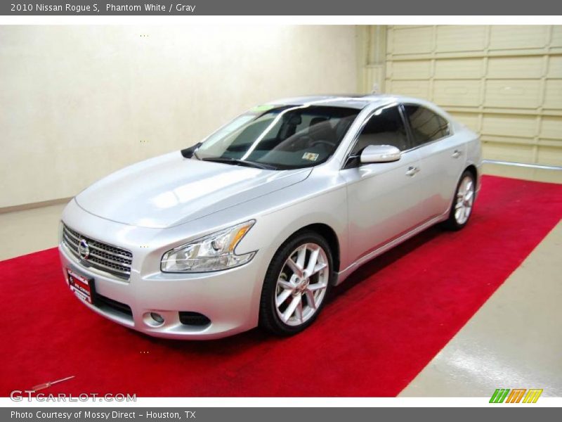 Phantom White / Gray 2010 Nissan Rogue S