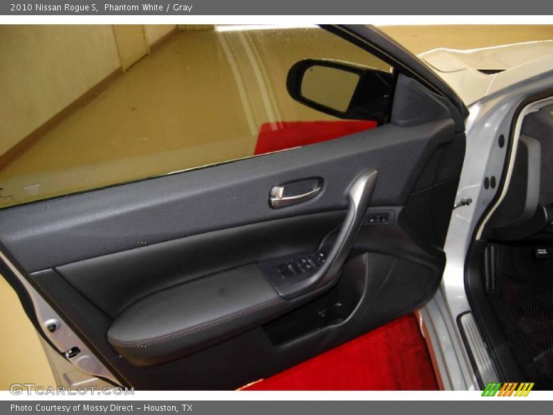 Phantom White / Gray 2010 Nissan Rogue S