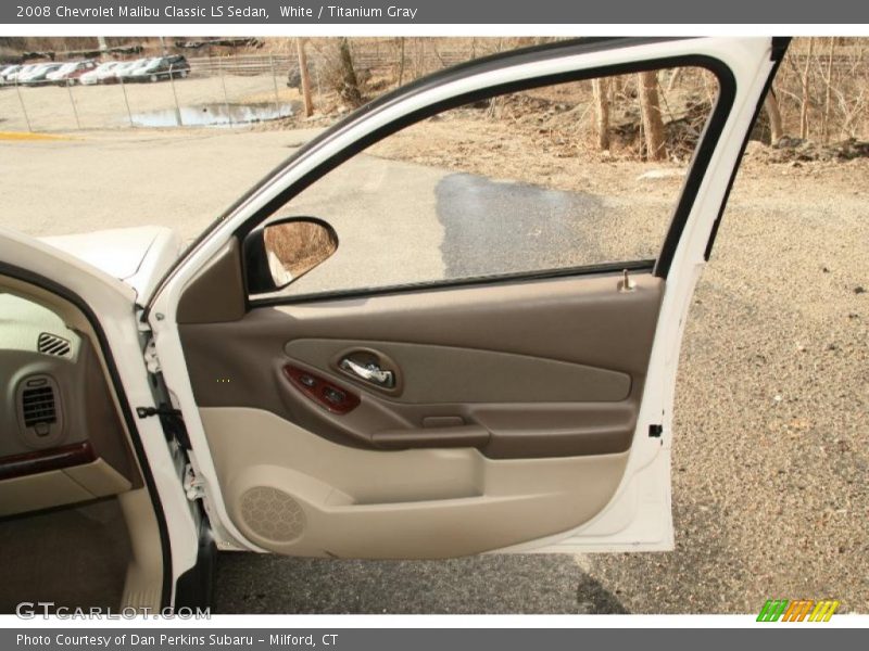 Door Panel of 2008 Malibu Classic LS Sedan