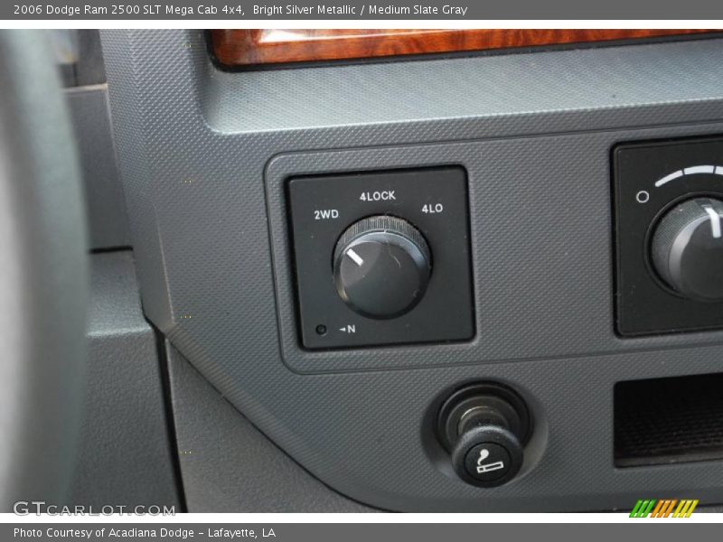 Controls of 2006 Ram 2500 SLT Mega Cab 4x4