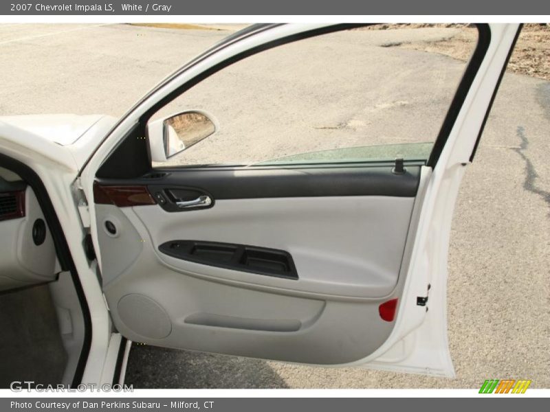 White / Gray 2007 Chevrolet Impala LS