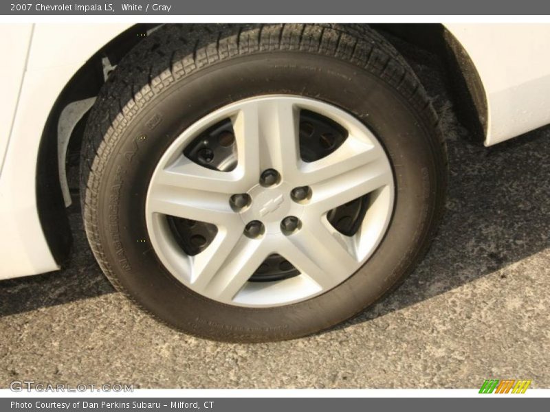 White / Gray 2007 Chevrolet Impala LS