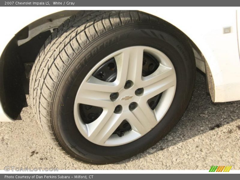 White / Gray 2007 Chevrolet Impala LS