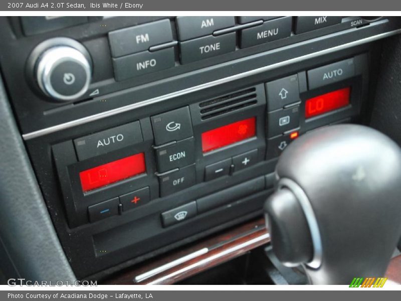 Ibis White / Ebony 2007 Audi A4 2.0T Sedan