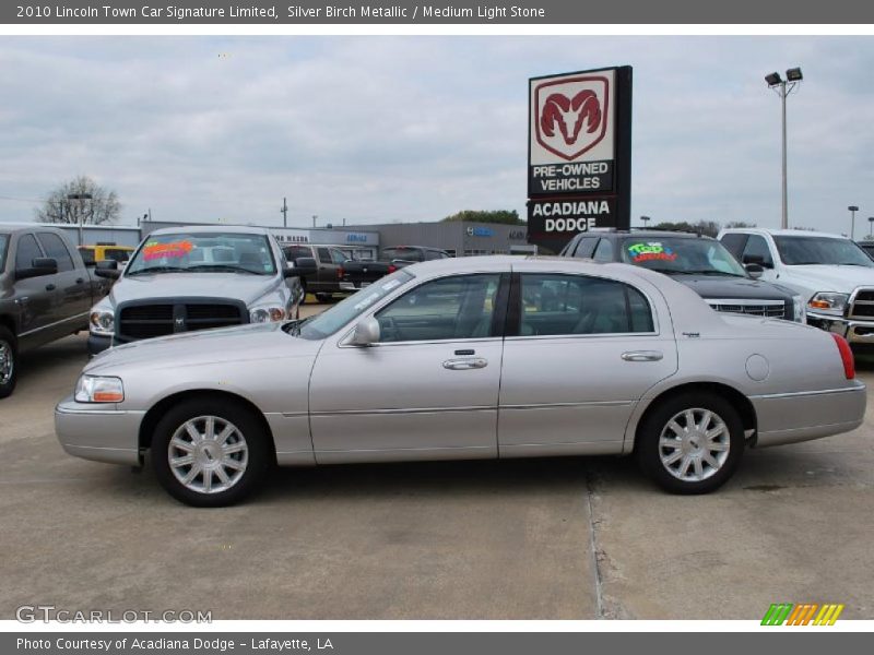 Silver Birch Metallic / Medium Light Stone 2010 Lincoln Town Car Signature Limited