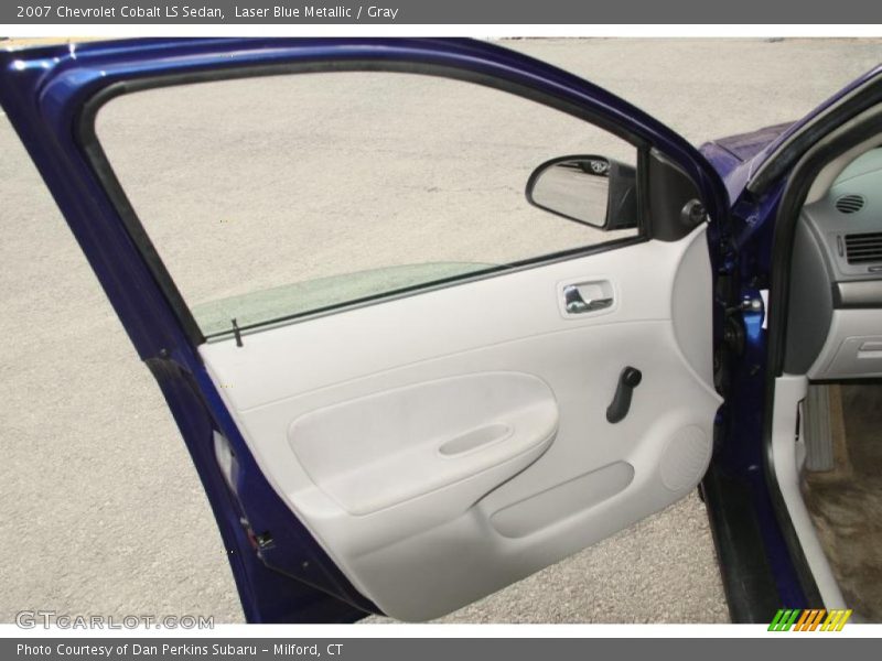 Door Panel of 2007 Cobalt LS Sedan