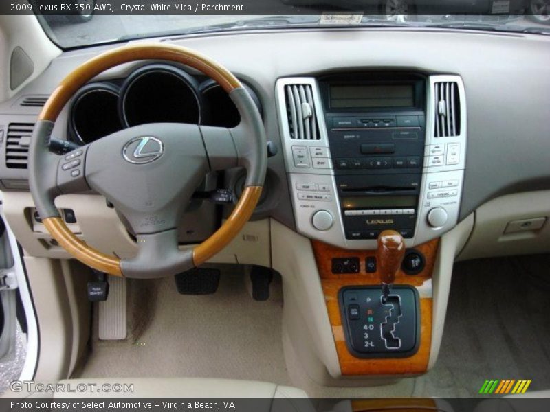 Dashboard of 2009 RX 350 AWD