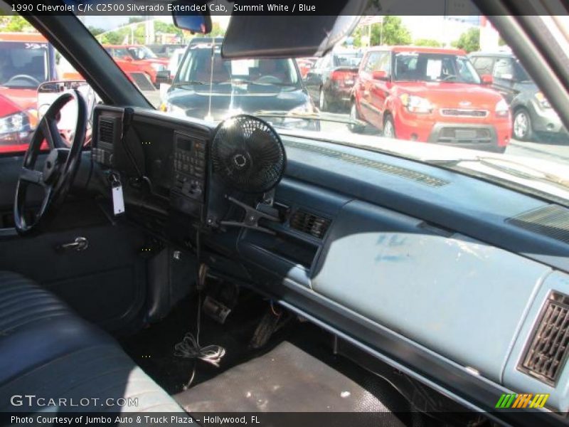 Summit White / Blue 1990 Chevrolet C/K C2500 Silverado Extended Cab