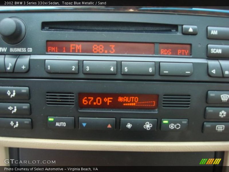 Controls of 2002 3 Series 330xi Sedan