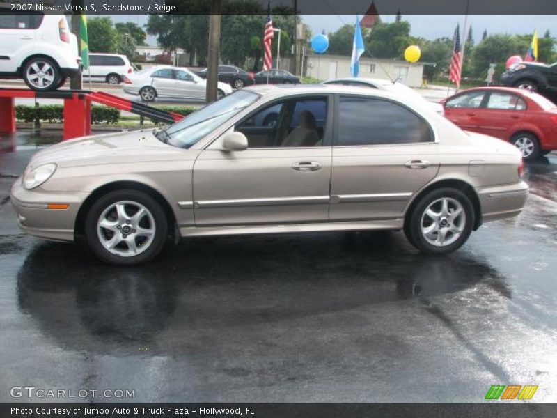  2007 Versa S Sandstone