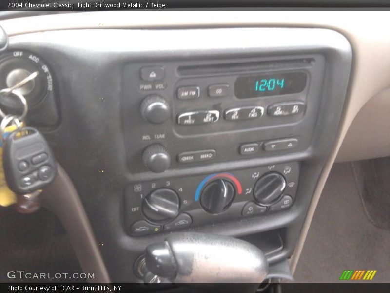 Light Driftwood Metallic / Beige 2004 Chevrolet Classic