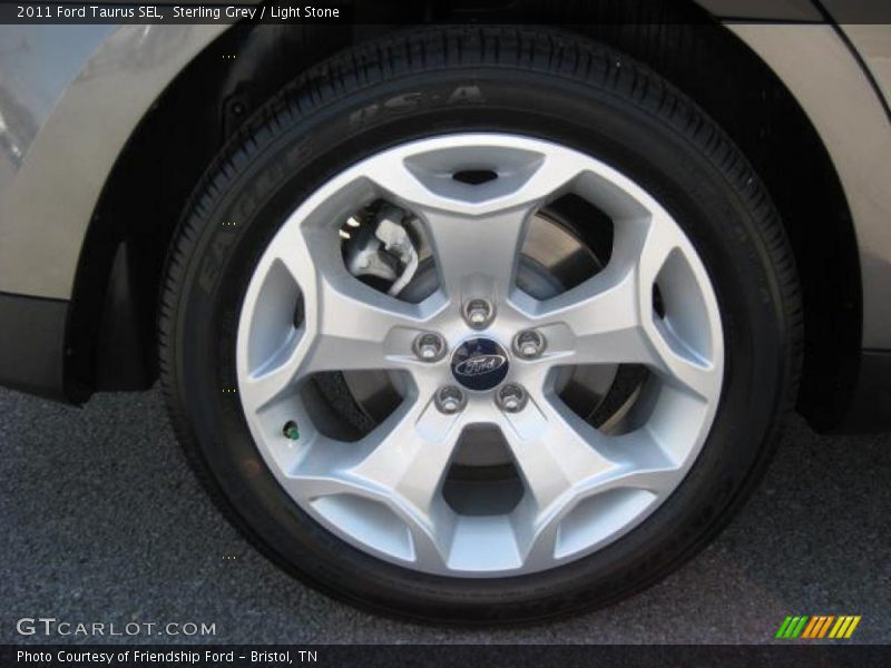  2011 Taurus SEL Wheel
