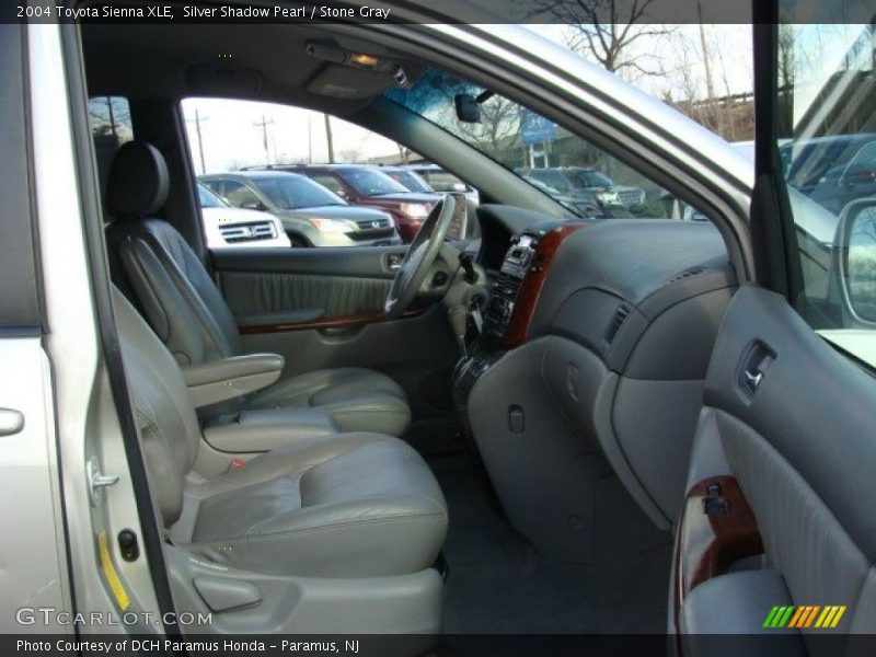 Silver Shadow Pearl / Stone Gray 2004 Toyota Sienna XLE