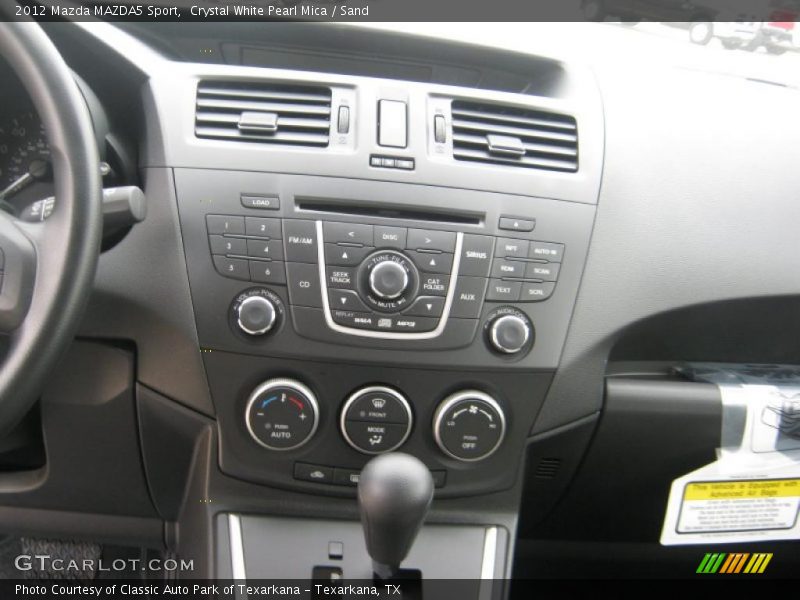Controls of 2012 MAZDA5 Sport