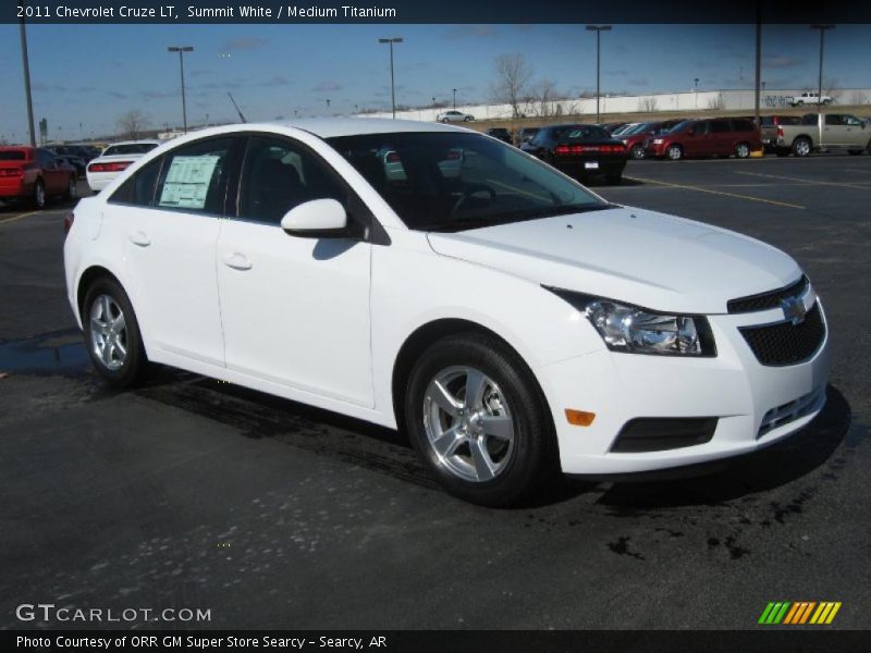 Summit White / Medium Titanium 2011 Chevrolet Cruze LT