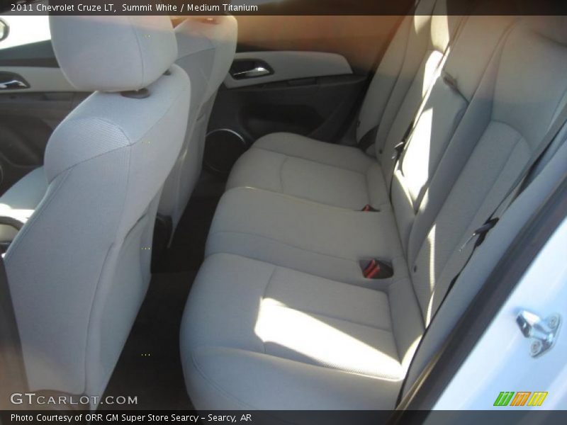 Summit White / Medium Titanium 2011 Chevrolet Cruze LT