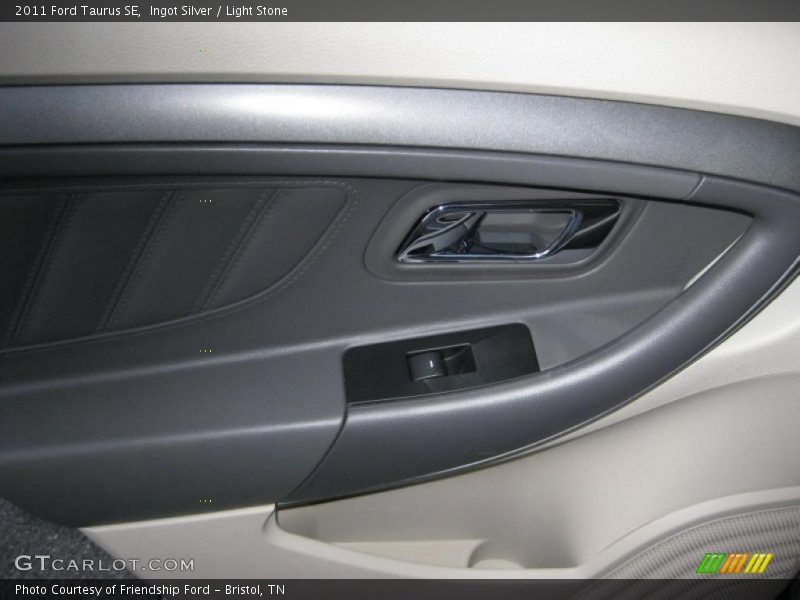 Door Panel of 2011 Taurus SE