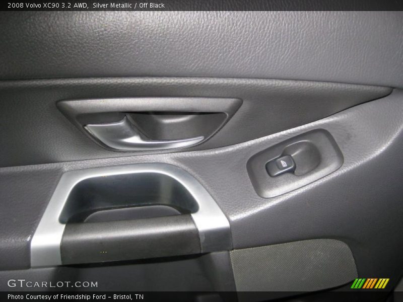 Silver Metallic / Off Black 2008 Volvo XC90 3.2 AWD