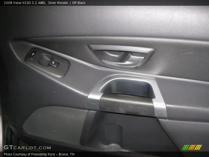 Silver Metallic / Off Black 2008 Volvo XC90 3.2 AWD