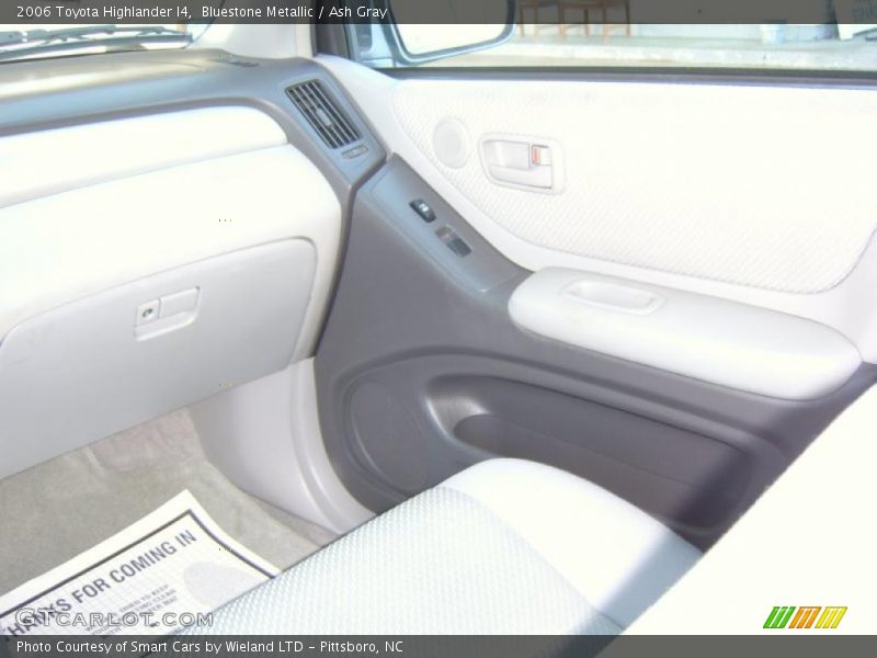 Bluestone Metallic / Ash Gray 2006 Toyota Highlander I4