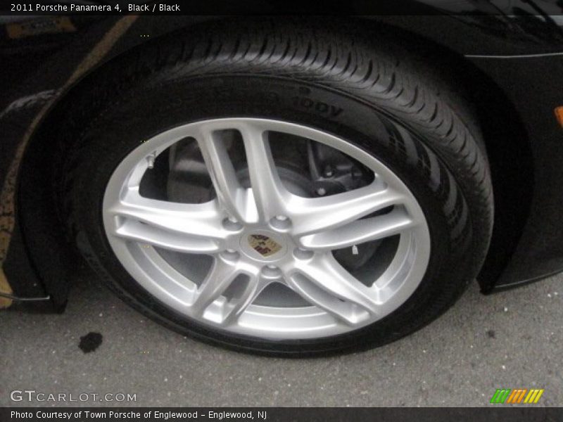 Black / Black 2011 Porsche Panamera 4
