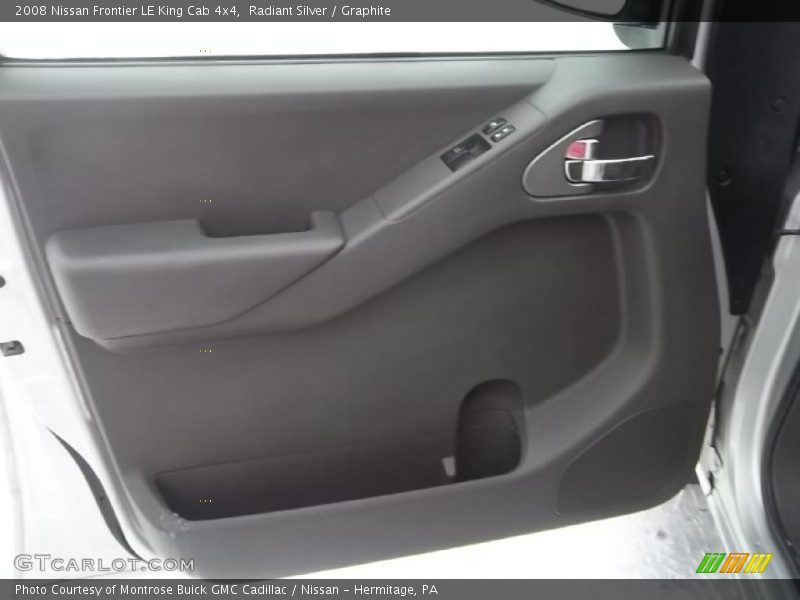 Radiant Silver / Graphite 2008 Nissan Frontier LE King Cab 4x4