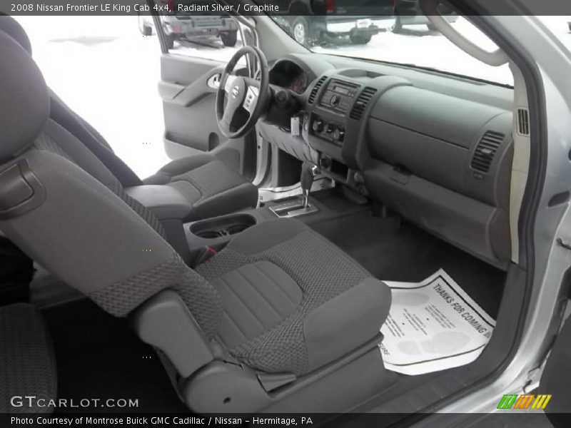 Radiant Silver / Graphite 2008 Nissan Frontier LE King Cab 4x4