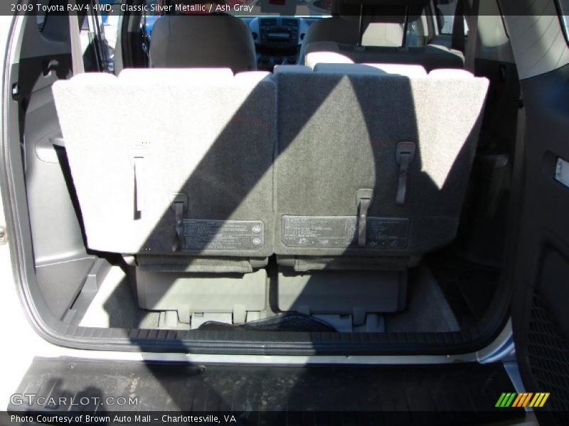 Classic Silver Metallic / Ash Gray 2009 Toyota RAV4 4WD