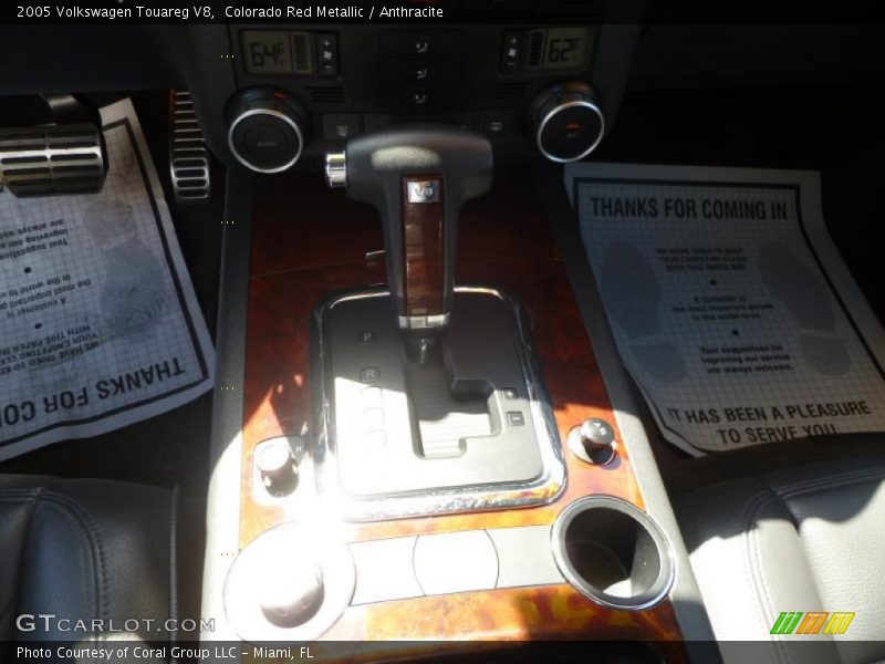 Colorado Red Metallic / Anthracite 2005 Volkswagen Touareg V8