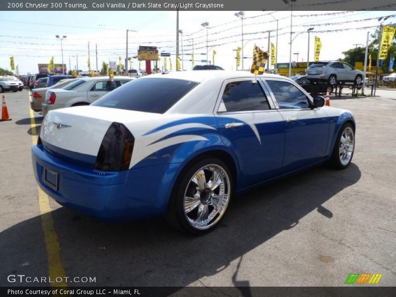 Cool Vanilla / Dark Slate Gray/Light Graystone 2006 Chrysler 300 Touring