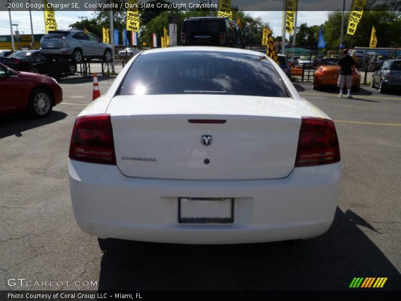 Cool Vanilla / Dark Slate Gray/Light Graystone 2006 Dodge Charger SE
