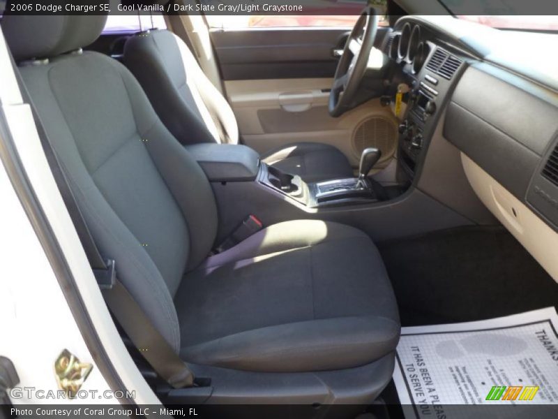 Cool Vanilla / Dark Slate Gray/Light Graystone 2006 Dodge Charger SE